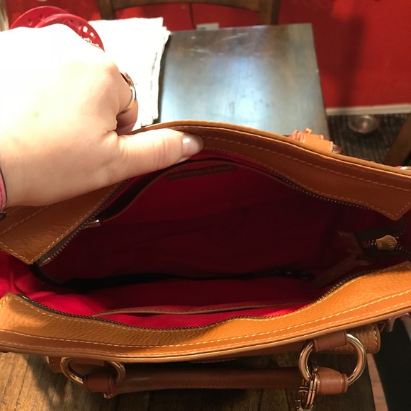 Outstanding‼️Pebbled Leather D&B bag & Accessories - Picture 6 of 8